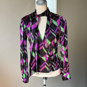 DIANE VON FURSTENBERG Stunning Wrap Wrinkle Free Silk Shirt - Size 4